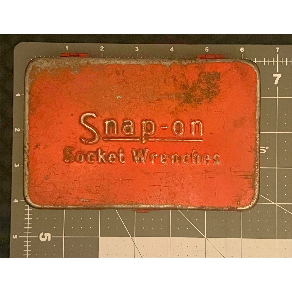 Vintage‎ Snap-on Red Embossed Metal Socket Wrench Case Only Empty 6.25in - Picture 3 of 9